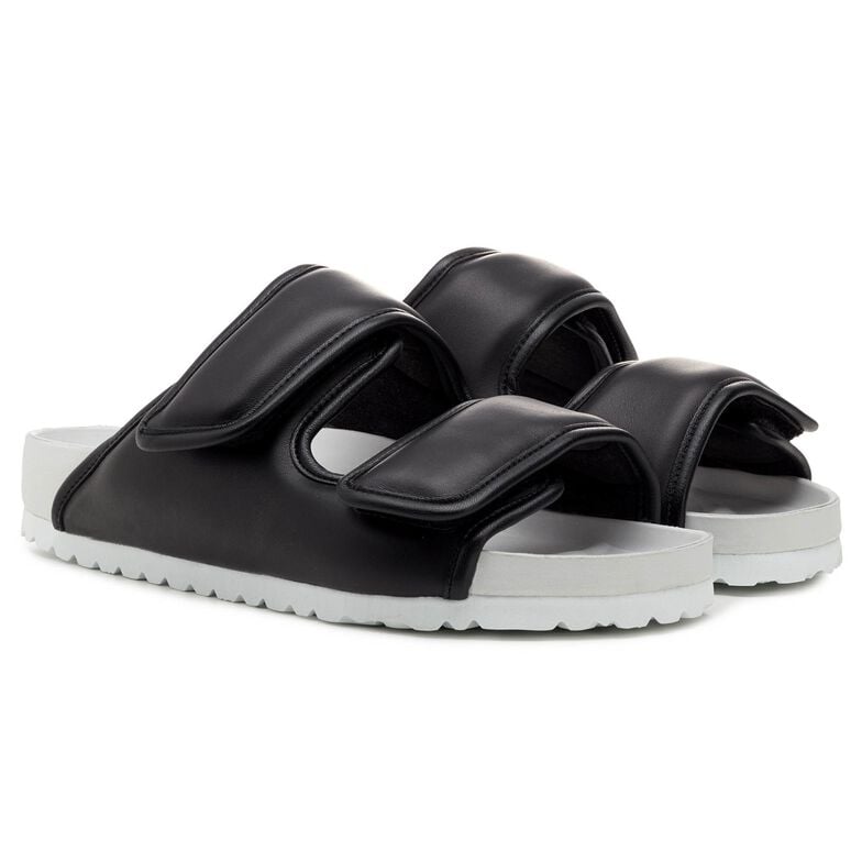 CSM Cosy by Dingyun Zhang Natural Leather Black