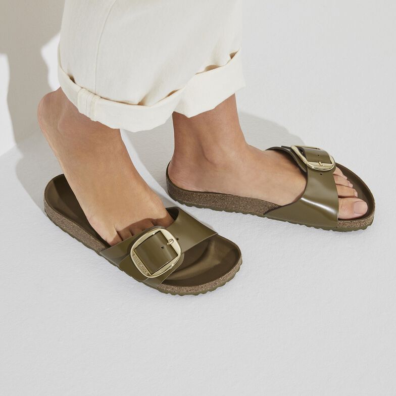 Madrid Big Buckle Natural Leather Patent Madrid Big Buckle Natural Leather Patent