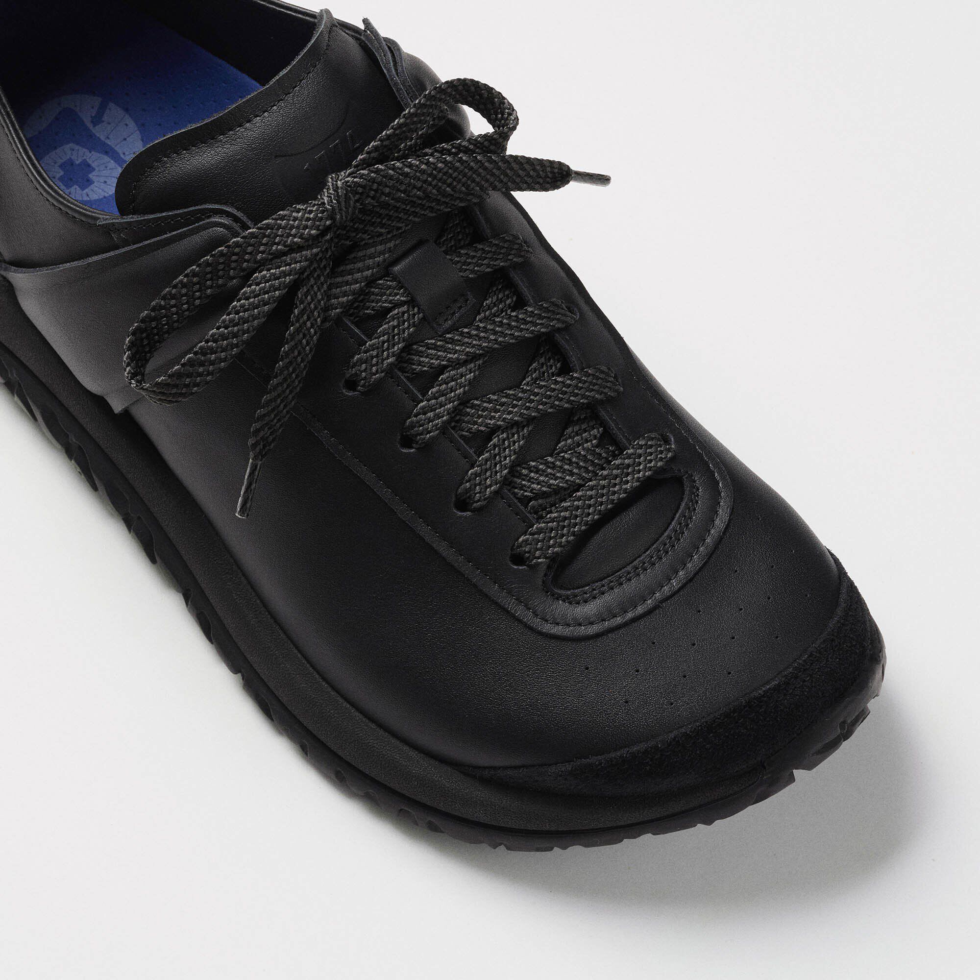 1774 Stroedt Leather Leather - a top view