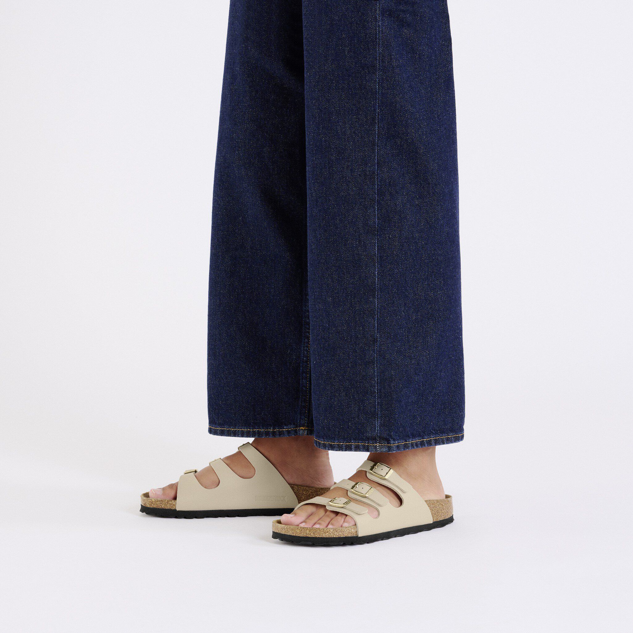 product photo 7 of 8