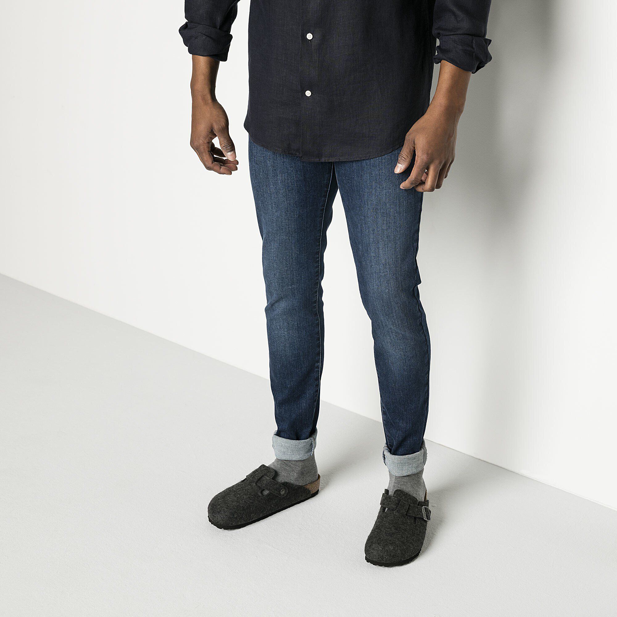 product photo 8 of 9