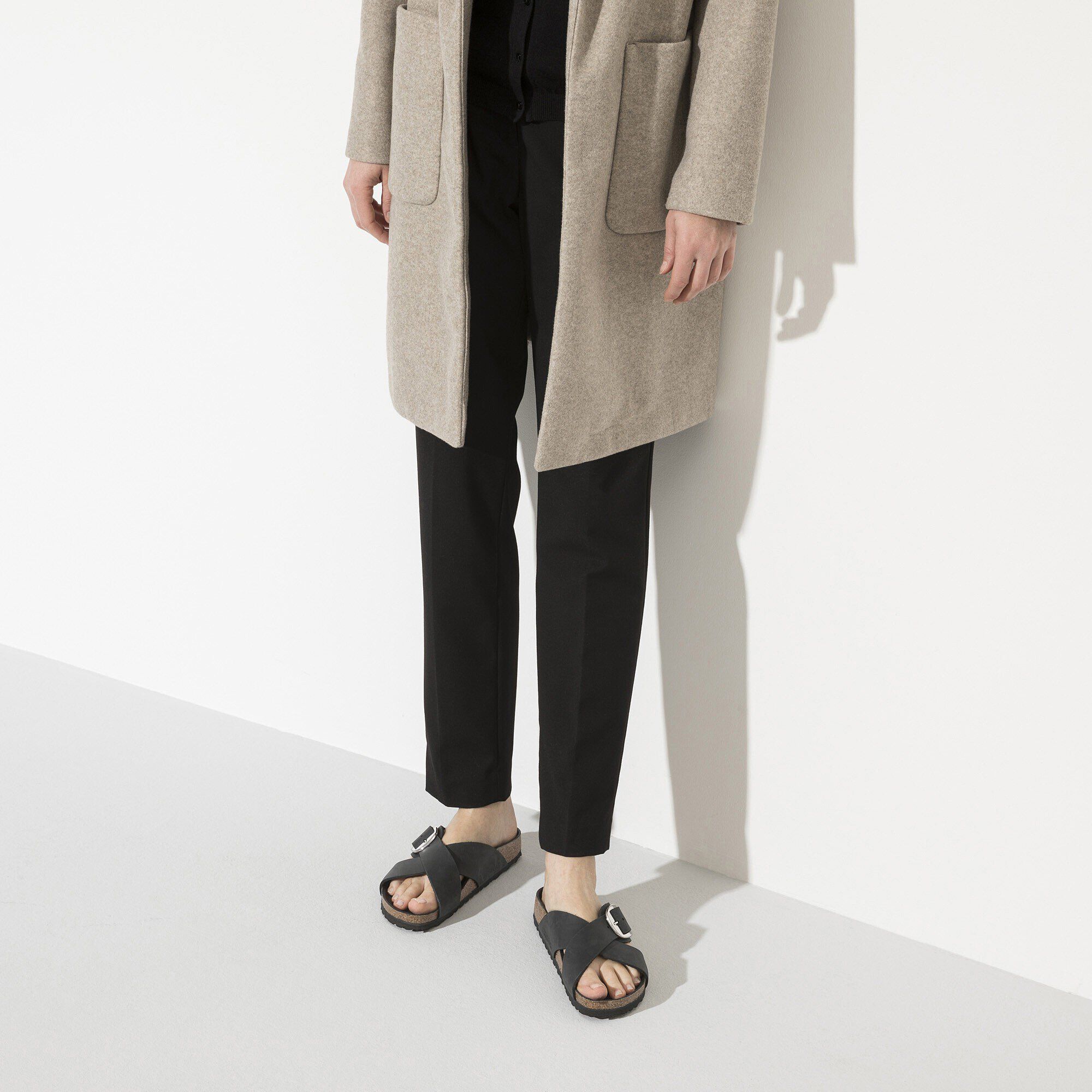 product photo 4 of 9