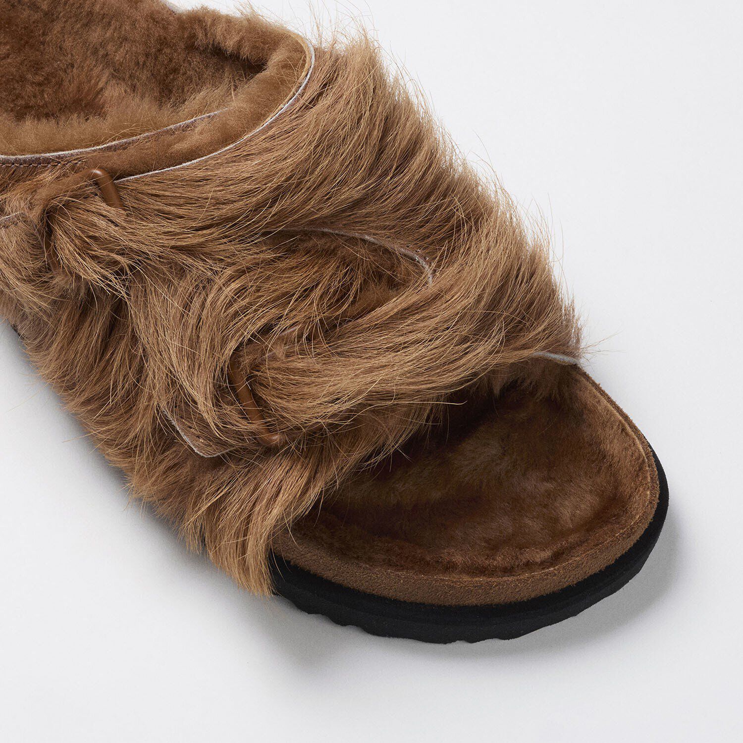 1774 Z&uuml;rich Pony Shearling Cowhide - a top view