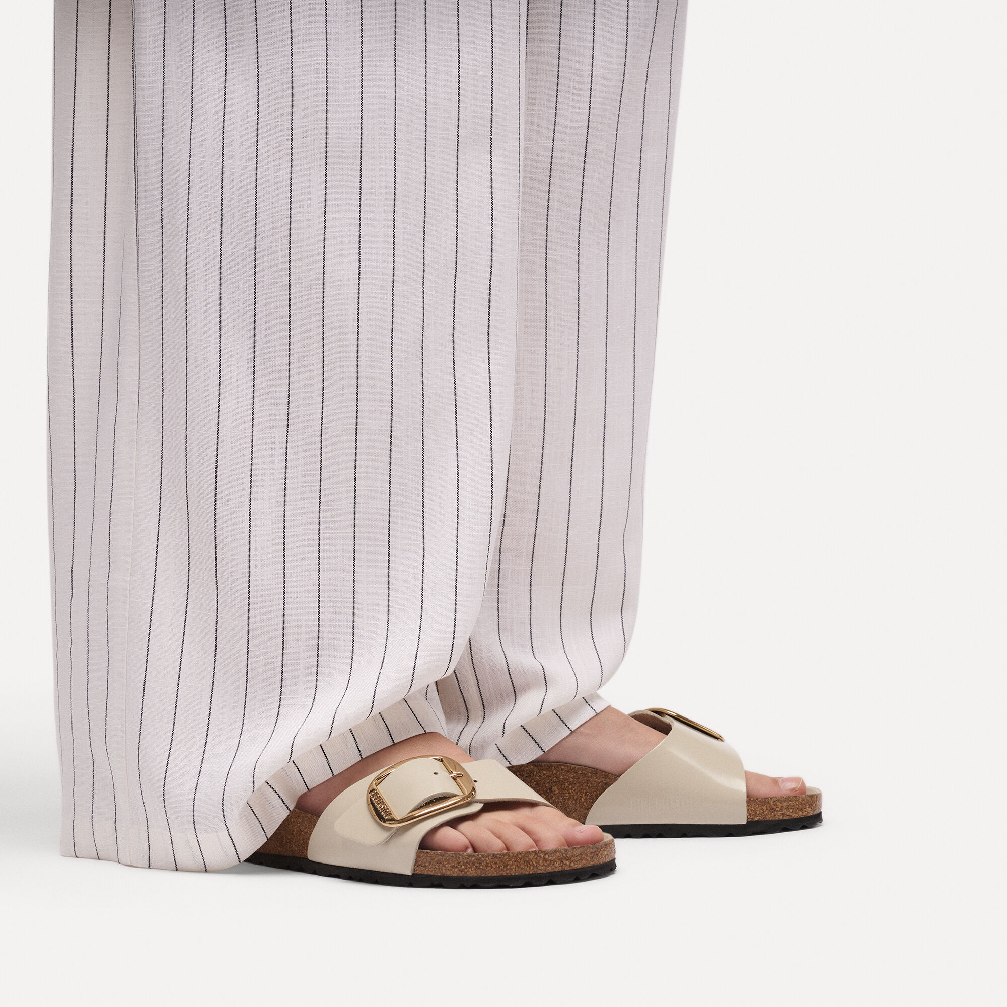 Madrid Big Buckle Natural Leather Patent