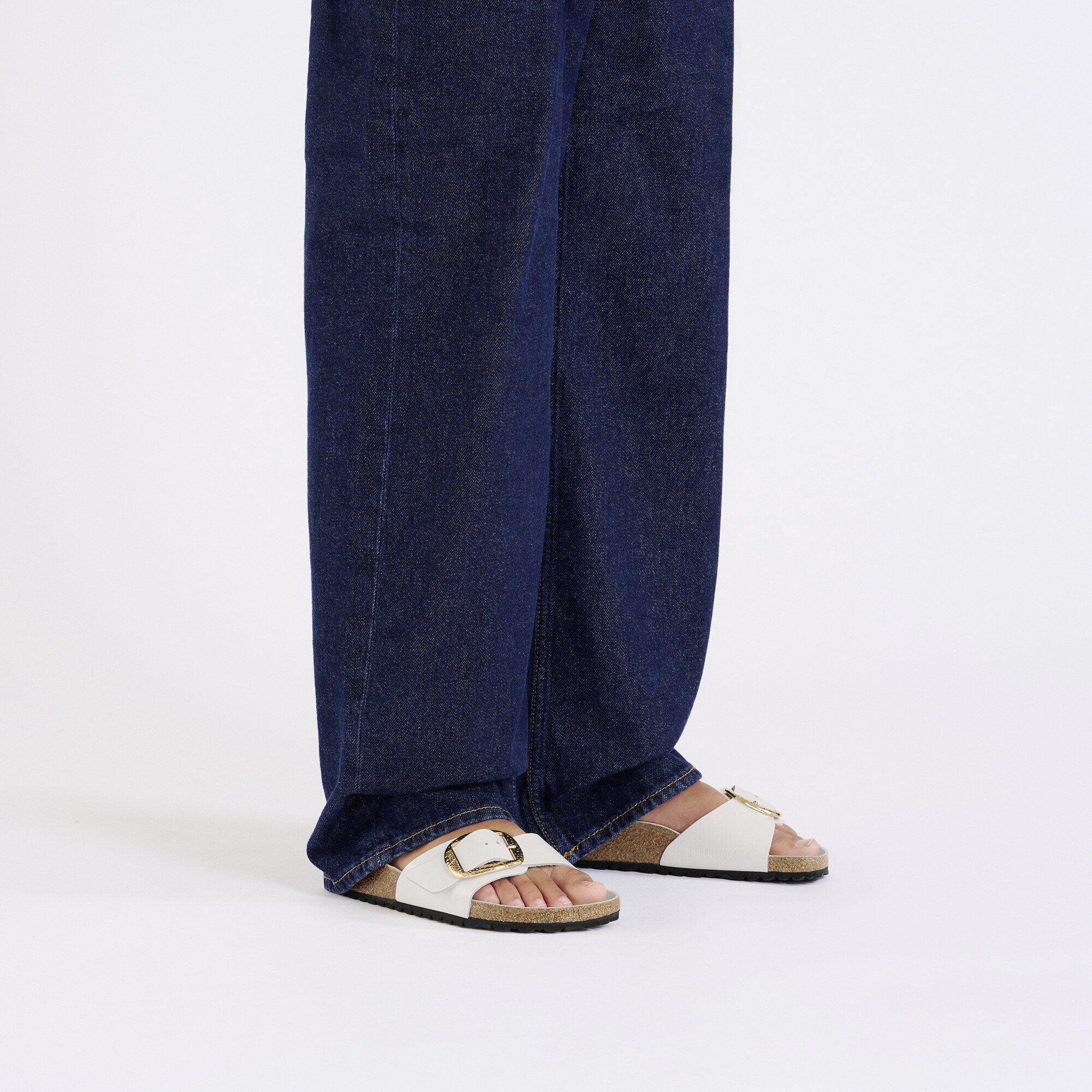 Madrid Big Buckle Natural Leather Patent