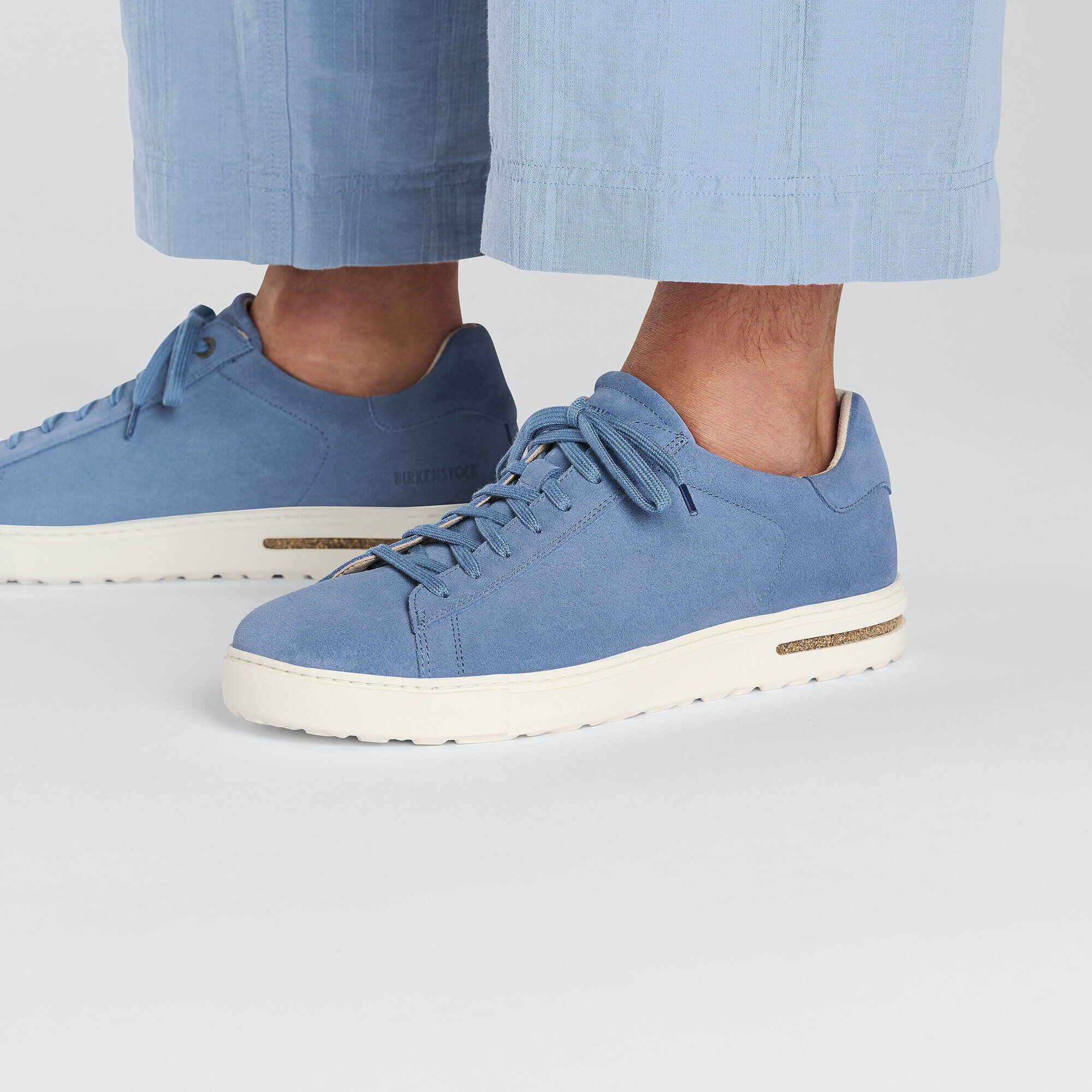 Bend Low Suede Leather